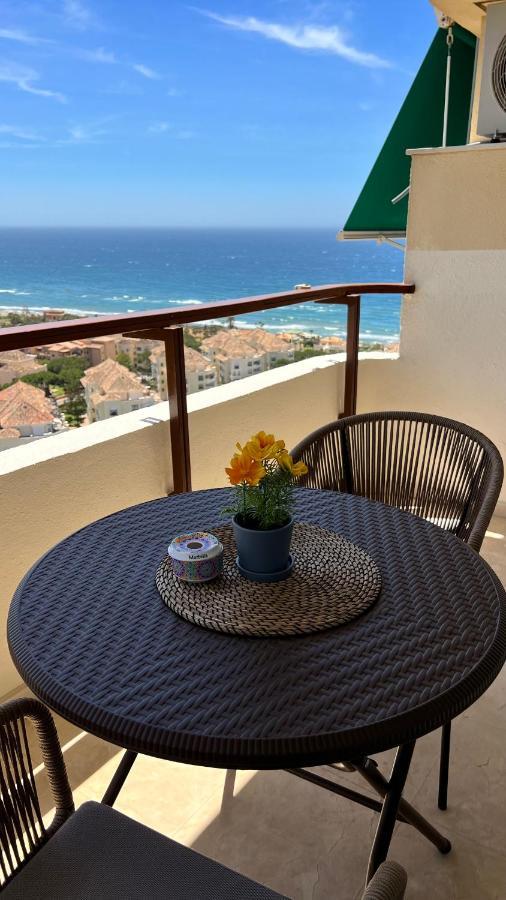 Sea View By Laura * Marbellac